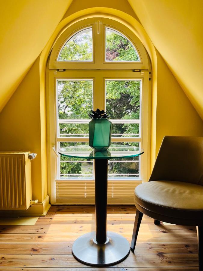 Stuckhotel Fettehenne Ratingen Kültér fotó