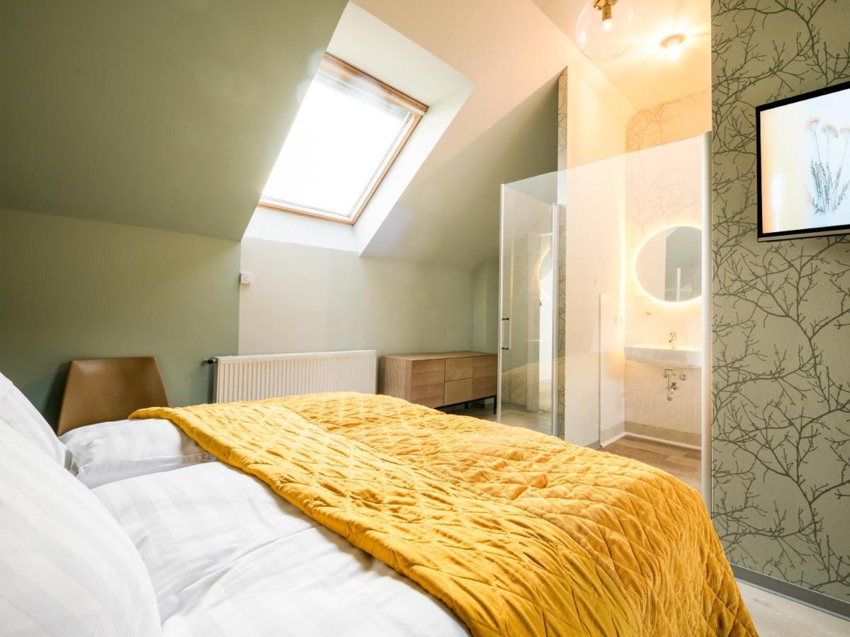 Stuckhotel Fettehenne Ratingen Kültér fotó